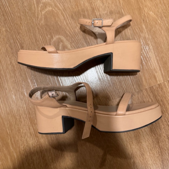 Seychelles Rest Assured Sandals - Picture 3 of 6